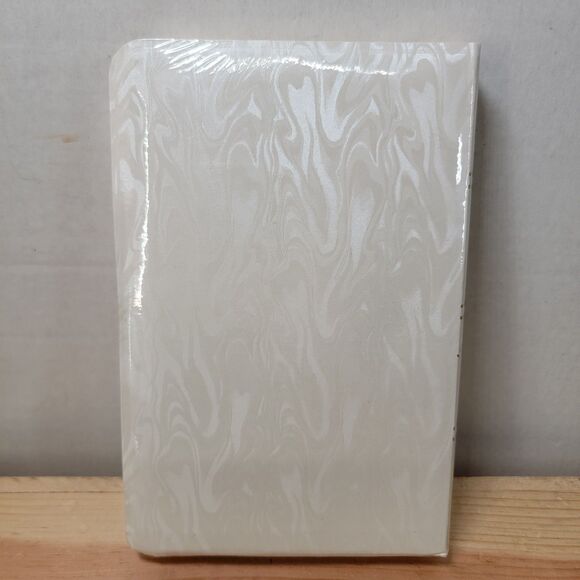 The Broadman & Holman Keepsake Bride's Bible KJV - NIB / SEALED - Picture 4 of 7